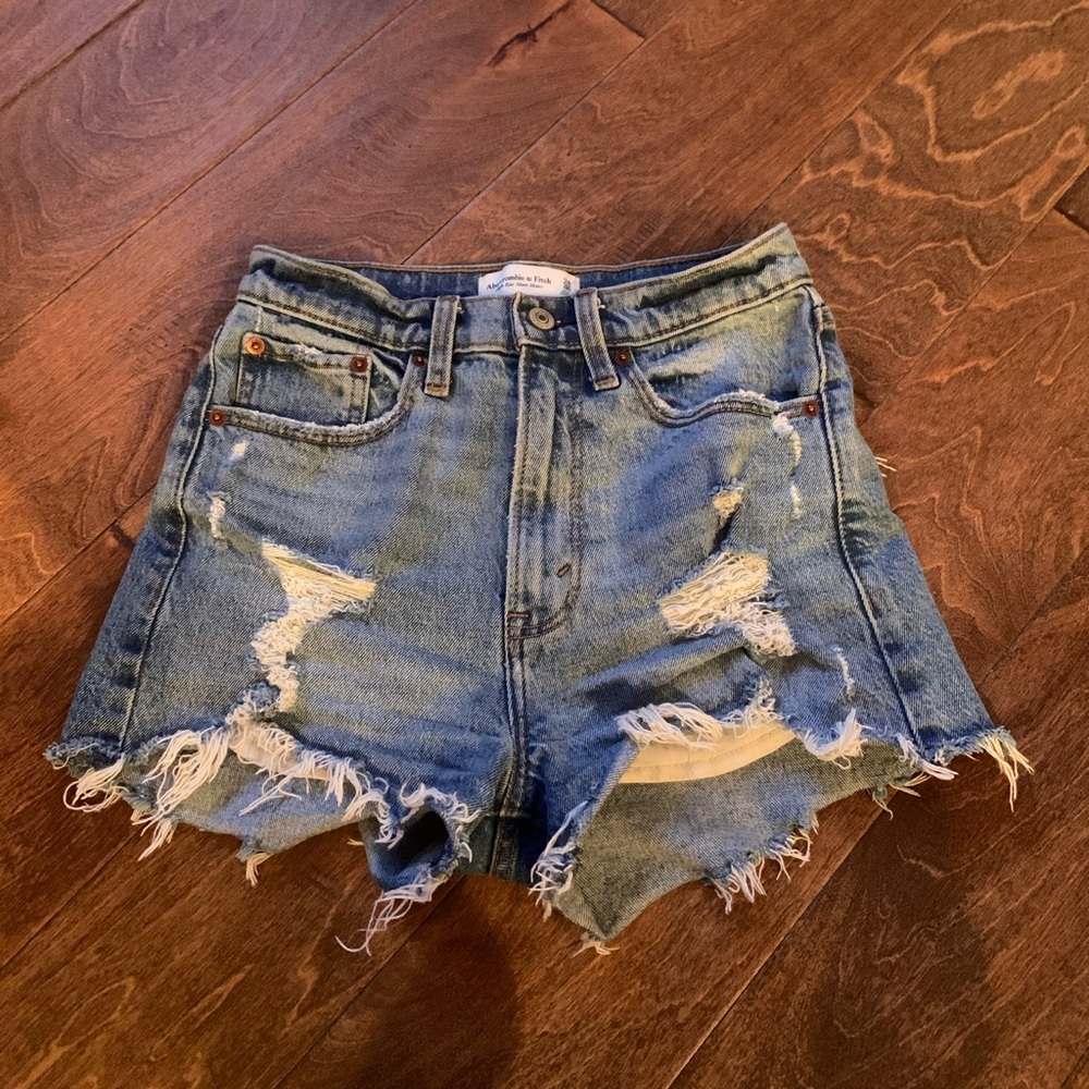 Abercrombie High Rise Mom Shorts